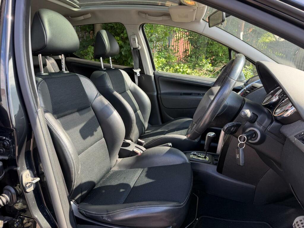 Peugeot 207 1.6 Vti Allure Tiptronic Euro 5 Black #3