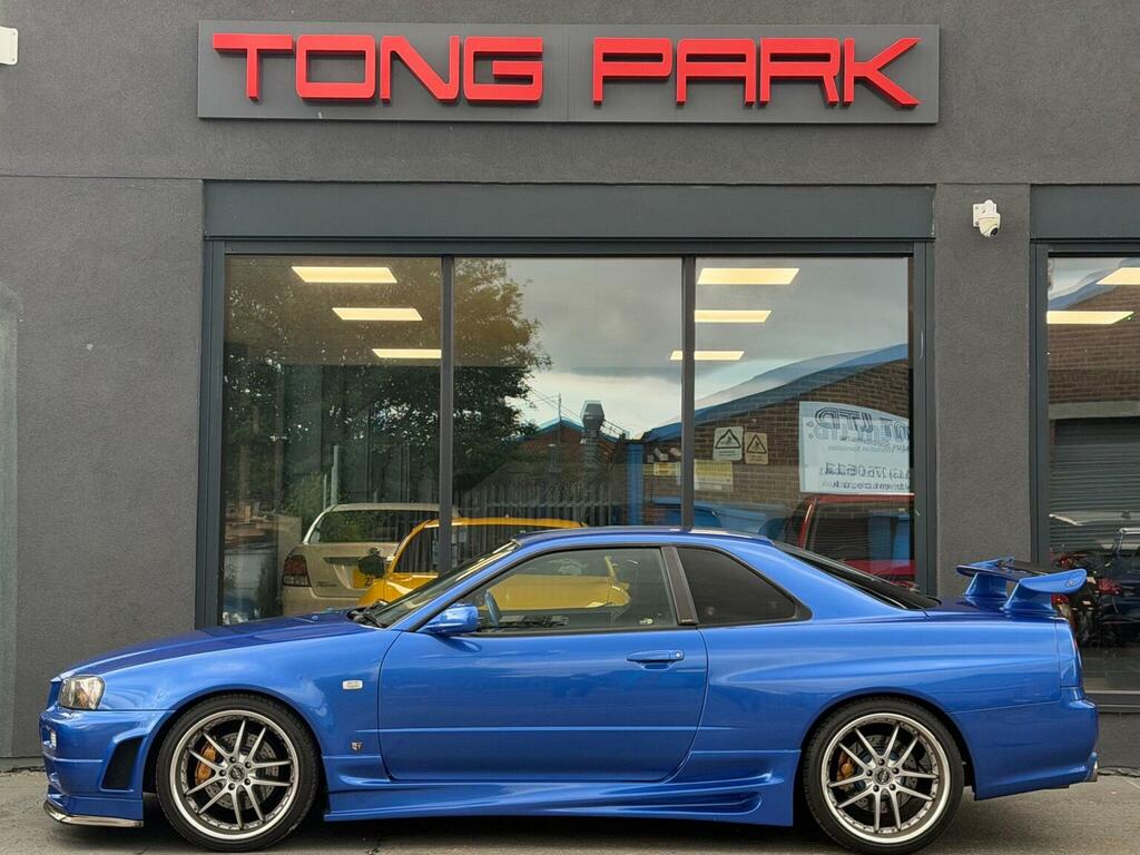 Nissan Skyline 250Gt V6 Saloon 2.5 Blue #16