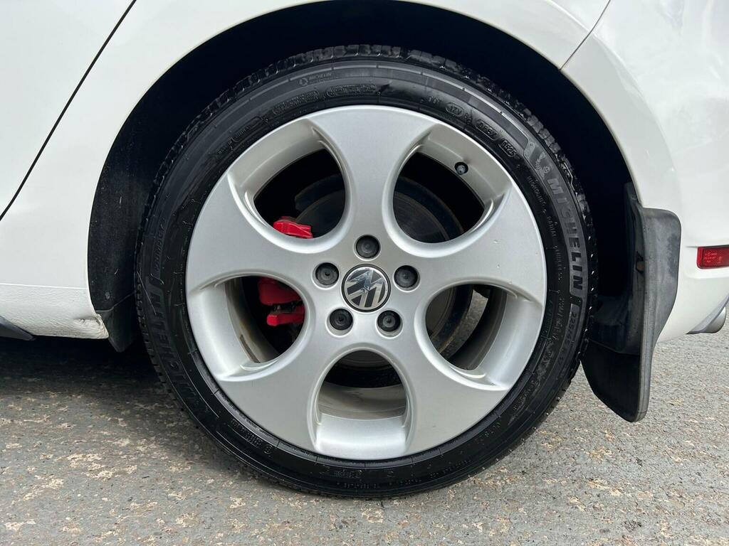 Volkswagen Golf Hatchback Match Grey #32