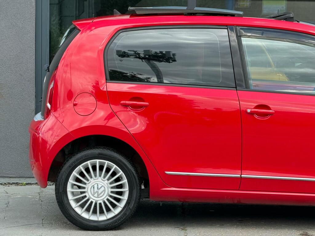 Volkswagen Up Move Up Red #8