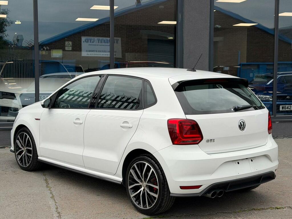 Volkswagen Polo Hatchback 1.8 Tsi Bluemotion Tech Gti Dsg Euro 6 White #4