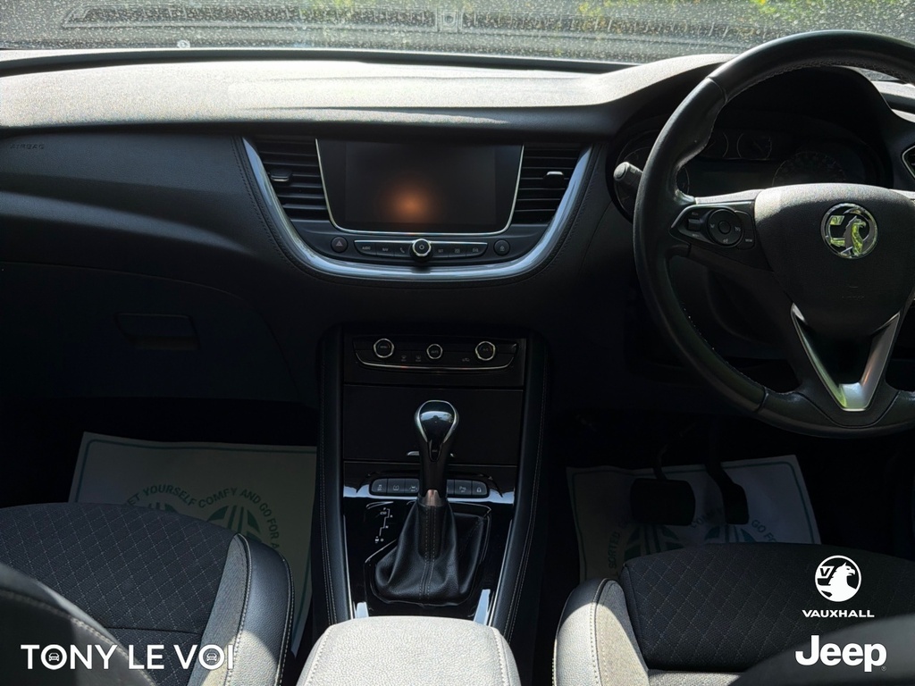 Vauxhall Grandland X 1.2 Turbo Sri Nav Black #2