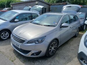 Peugeot 308 SW 1.6 Blue Hdi 120 Allure H B Estate Grey Met 88