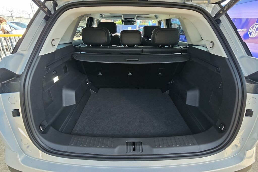 JAECOO 7 1.5T Shs 18.3Kwh Luxury Suv Plug In Hyb Silver #7