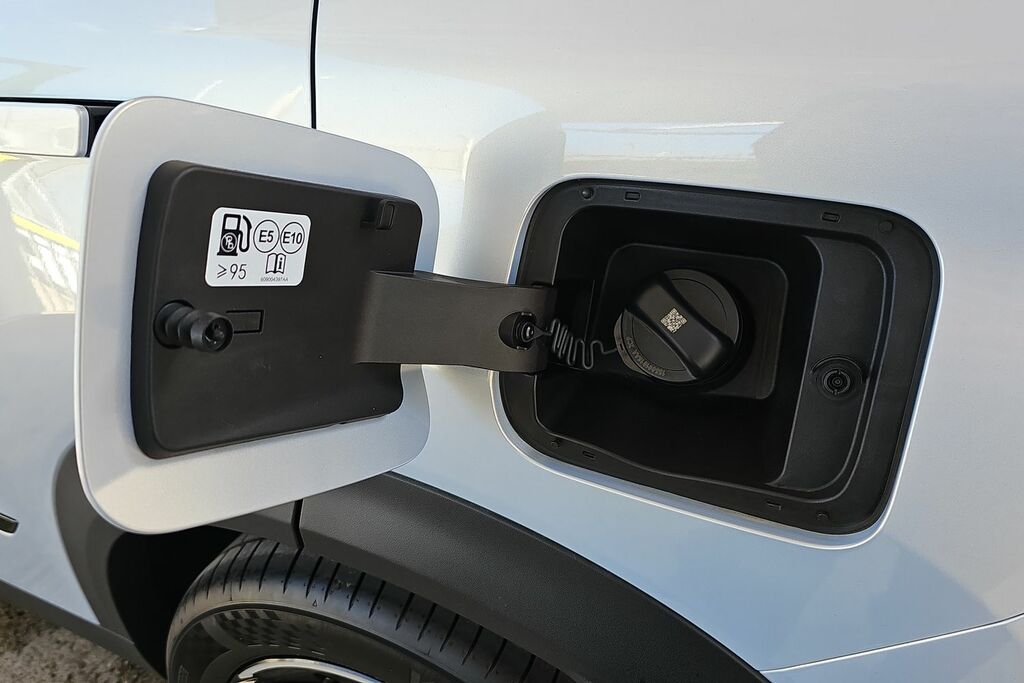 JAECOO 7 1.5T Shs 18.3Kwh Luxury Suv Plug In Hyb Silver #22