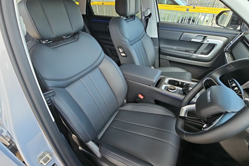 JAECOO 7 1.5T Shs 18.3Kwh Luxury Suv Plug In Hyb Silver #13
