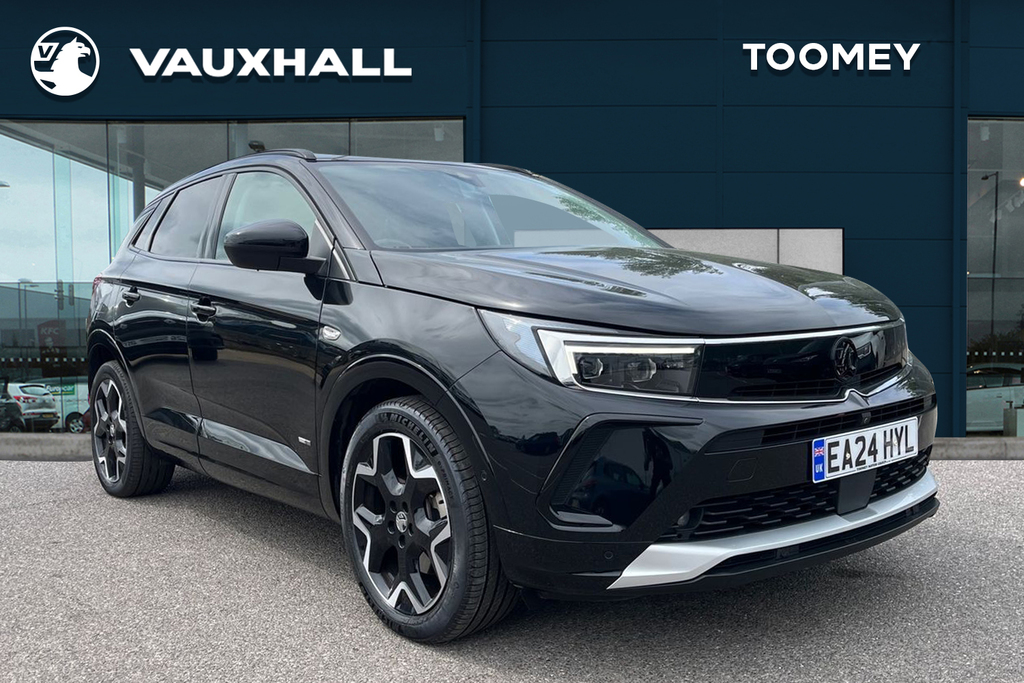 Vauxhall Grandland 1.6 14.2Kwh Ultimate Suv Plug In Hybrid Black