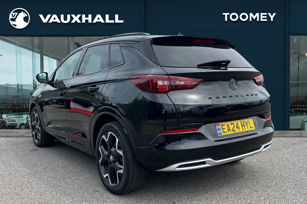 Vauxhall Grandland 1.6 14.2Kwh Ultimate Suv Plug In Hybrid Black #3