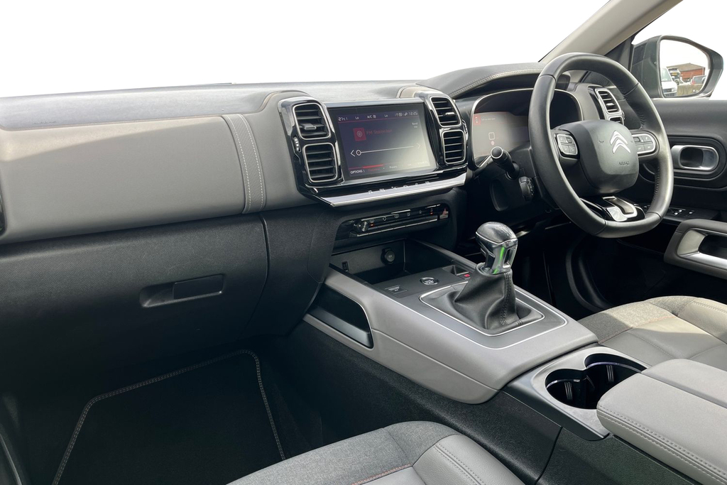 Citroen C5 Aircross 1.2 Puretech Shine Plus Suv Euro EK22XFO Black #2