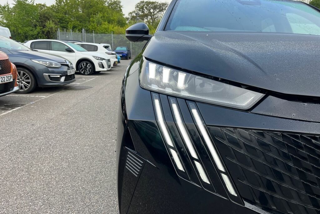 Peugeot 3008 73Kwh Gt Suv 210 Ps  #11