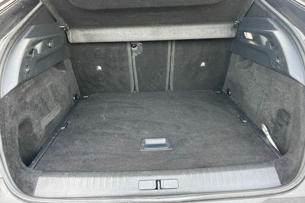 Peugeot 3008 73Kwh Gt Suv 210 Ps  #8