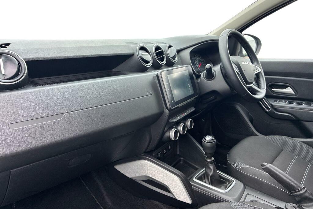 Dacia Duster 1.0 Tce Journey Suv ET23HBK White #2
