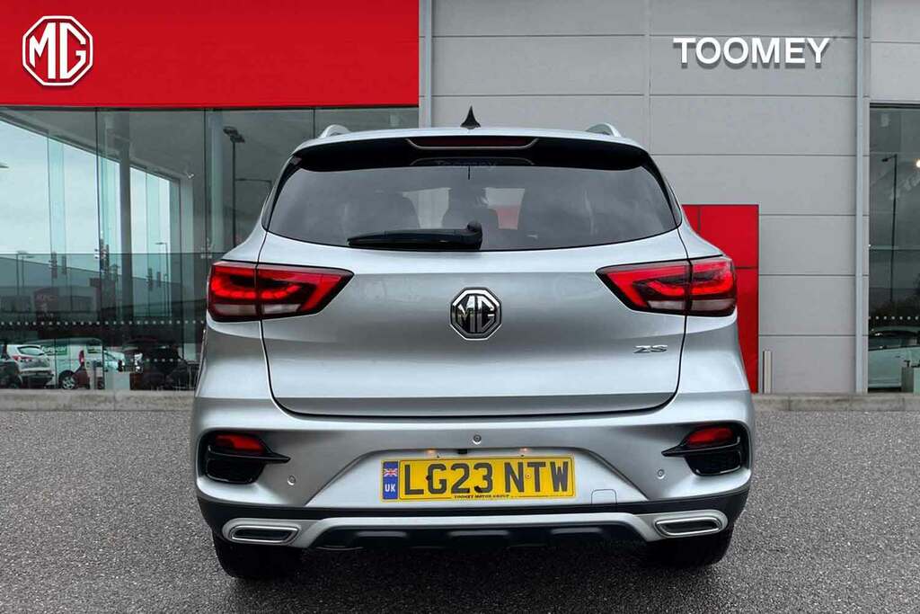 MG ZS 1.5 Vti Tech Exclusive Suv LG23NTW Silver #6