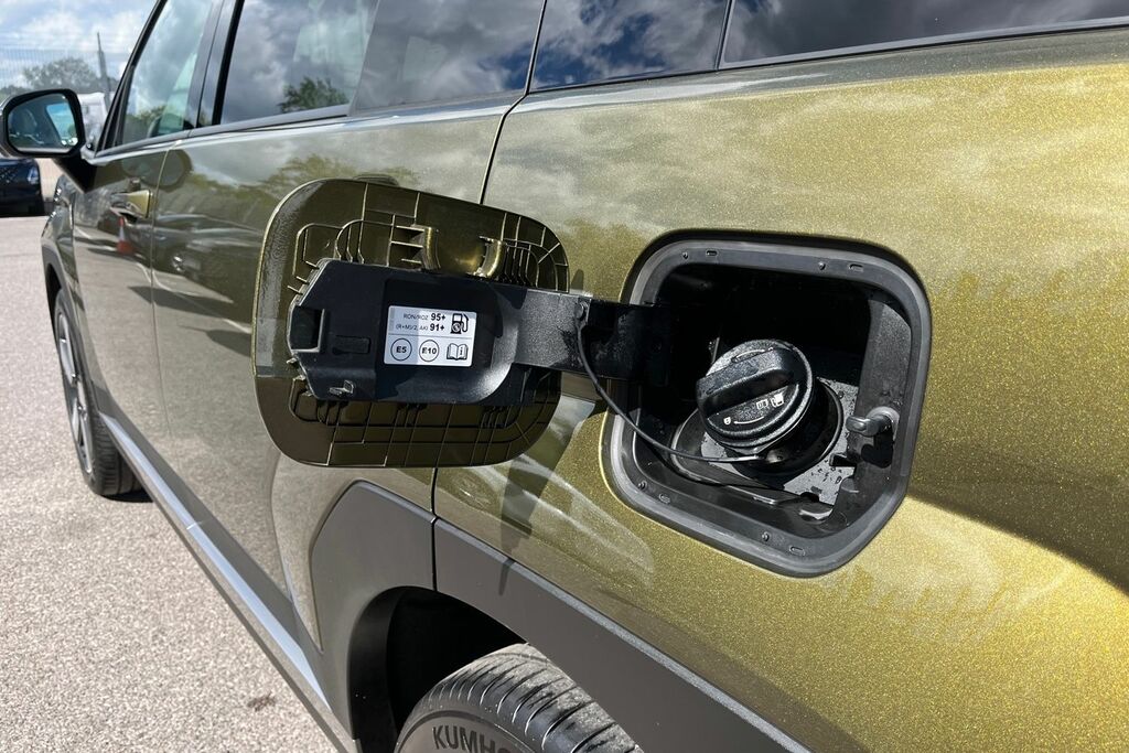 Hyundai Santa Fe Ultimate Silver #22