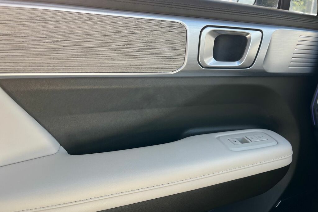 Hyundai Santa Fe Ultimate Silver #16