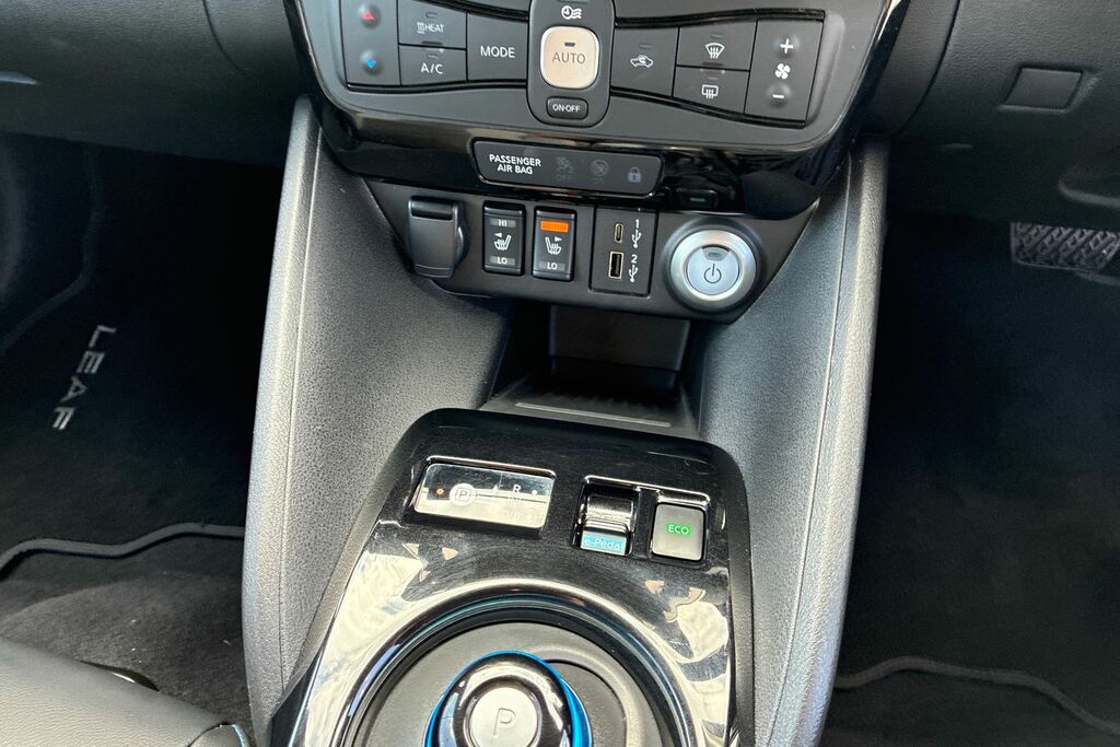 Nissan Leaf Leaf 110Kw Tekna 39Kwh Grey #18