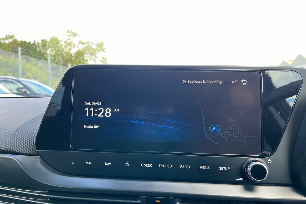 Hyundai I20 Premium Red #17