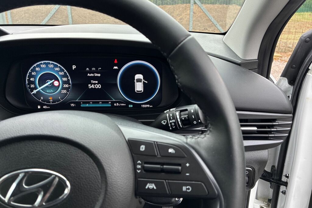 Hyundai I20 Hatchback White #21