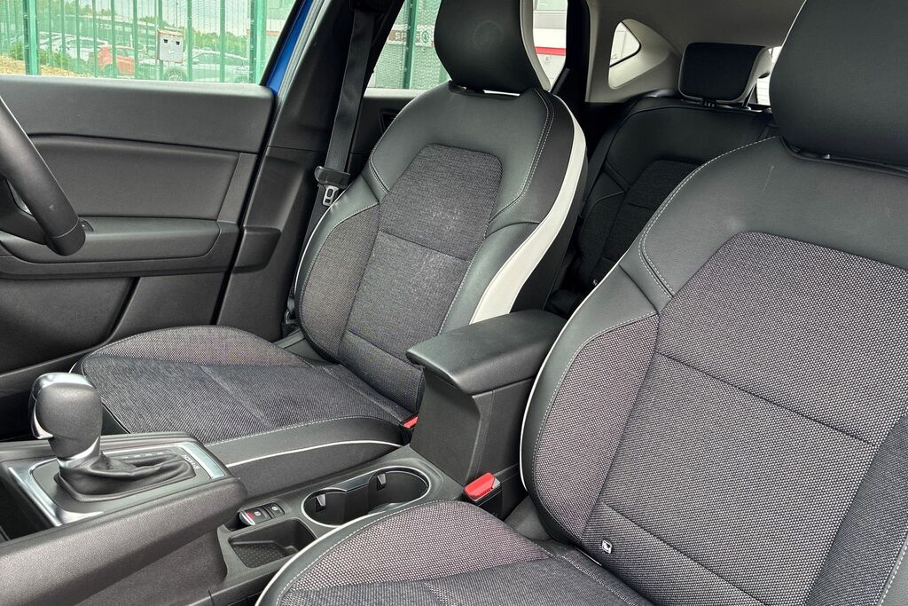 Renault Captur 1.6 E-tech Full Hybrid 145 Engin Black #14
