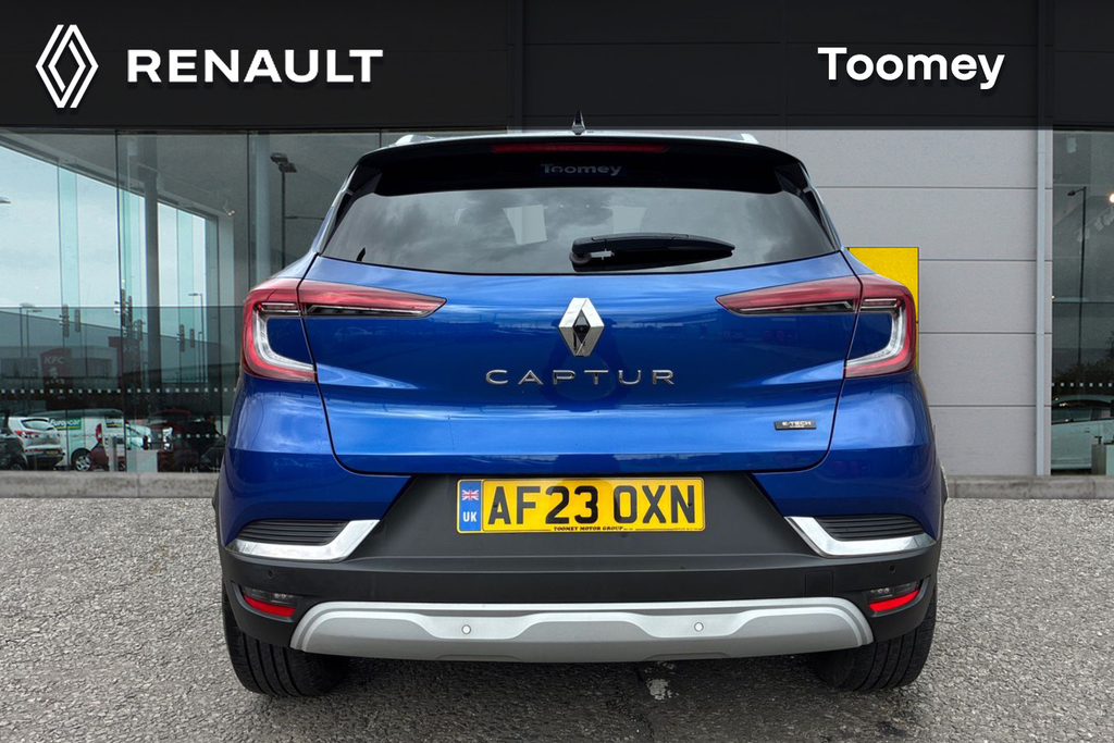 Renault Captur 1.6 E-tech Full Hybrid 145 Engin Black #6