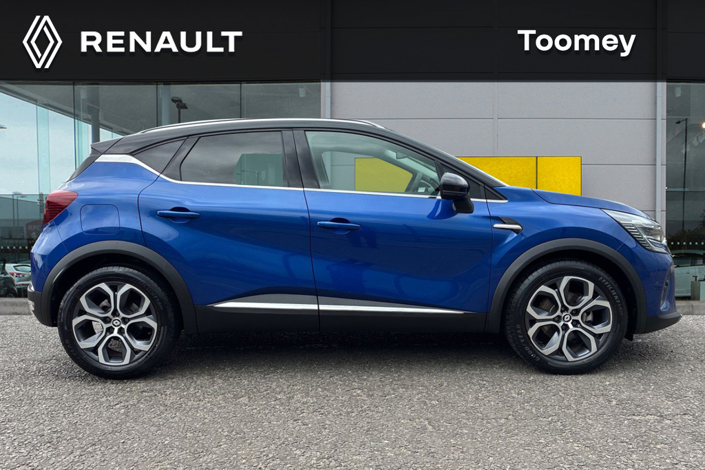 Renault Captur 1.6 E-tech Full Hybrid 145 Engin Black #4