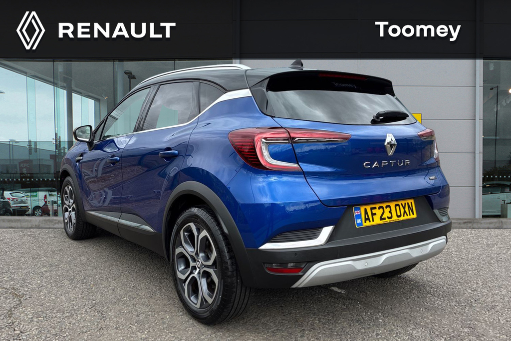 Renault Captur 1.6 E-tech Full Hybrid 145 Engin Black #3