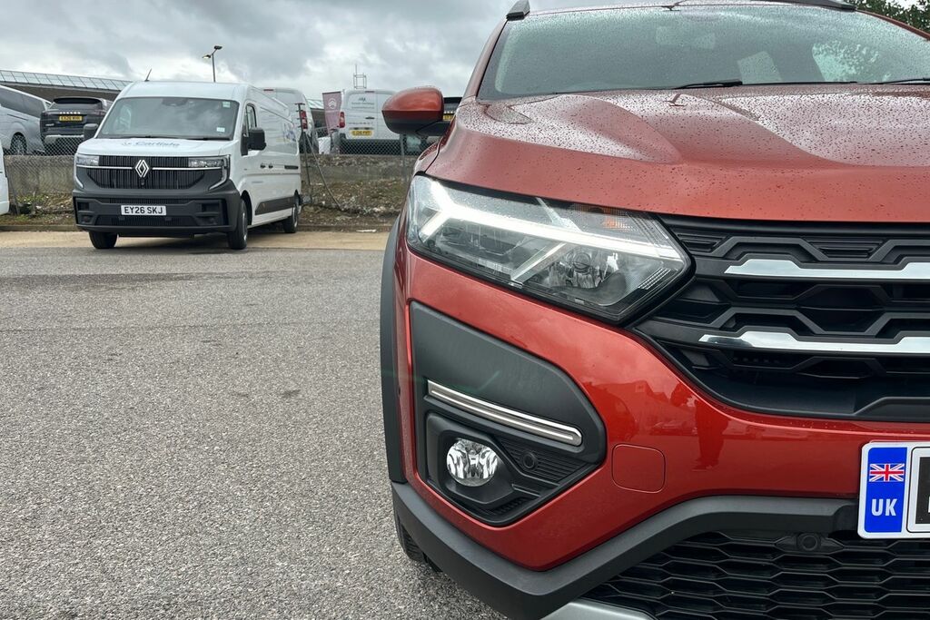 Dacia Jogger 1.0 Tce Extreme Grey #11