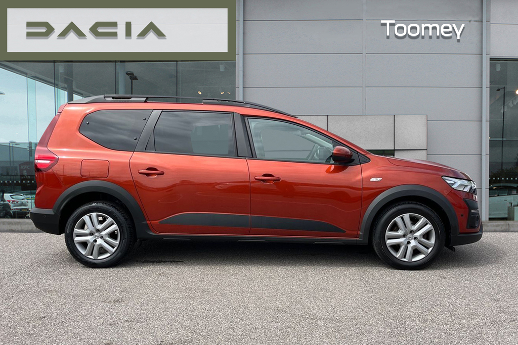 Dacia Jogger 1.0 Tce Comfort Mpv EK22NKC Brown #4