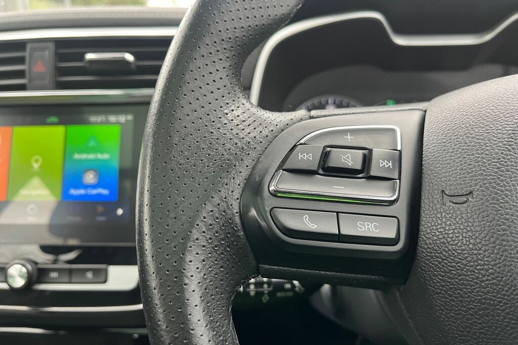 MG ZS Zs Excite Vti-tech White #20