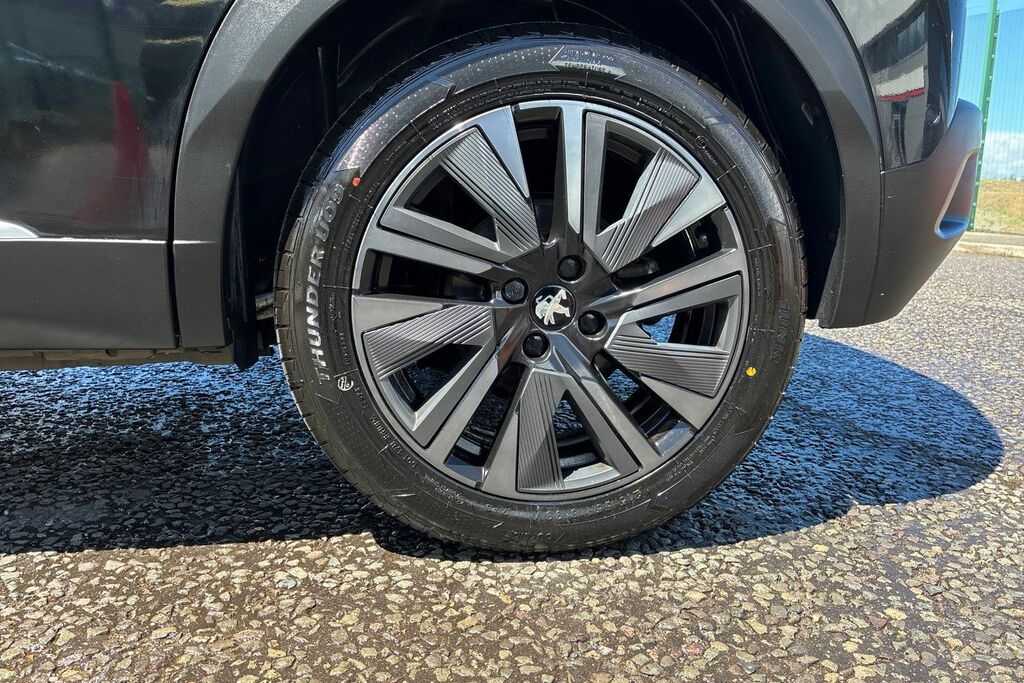 Peugeot e-2008 50Kwh Gt Premium Suv 7Kw Charge Black #5