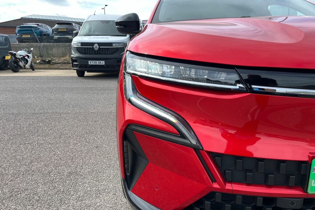 Renault Megane 2024 0L 217 Bhp Red #11