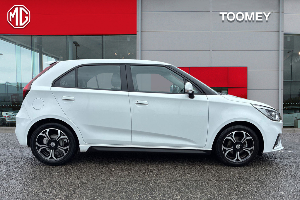 MG MG3 1.5 Vti Tech Exclusive Nav Hatchback Ma White #4