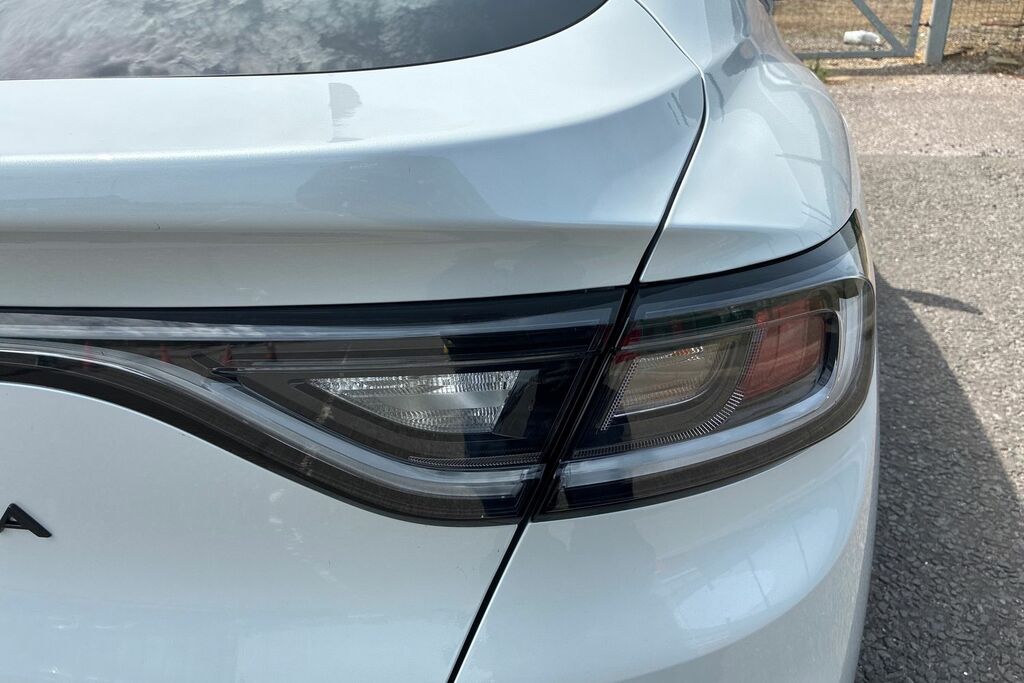 Renault Arkana 1.6 E-tech Fhev 145 Esprit Alpine 2024 White #12