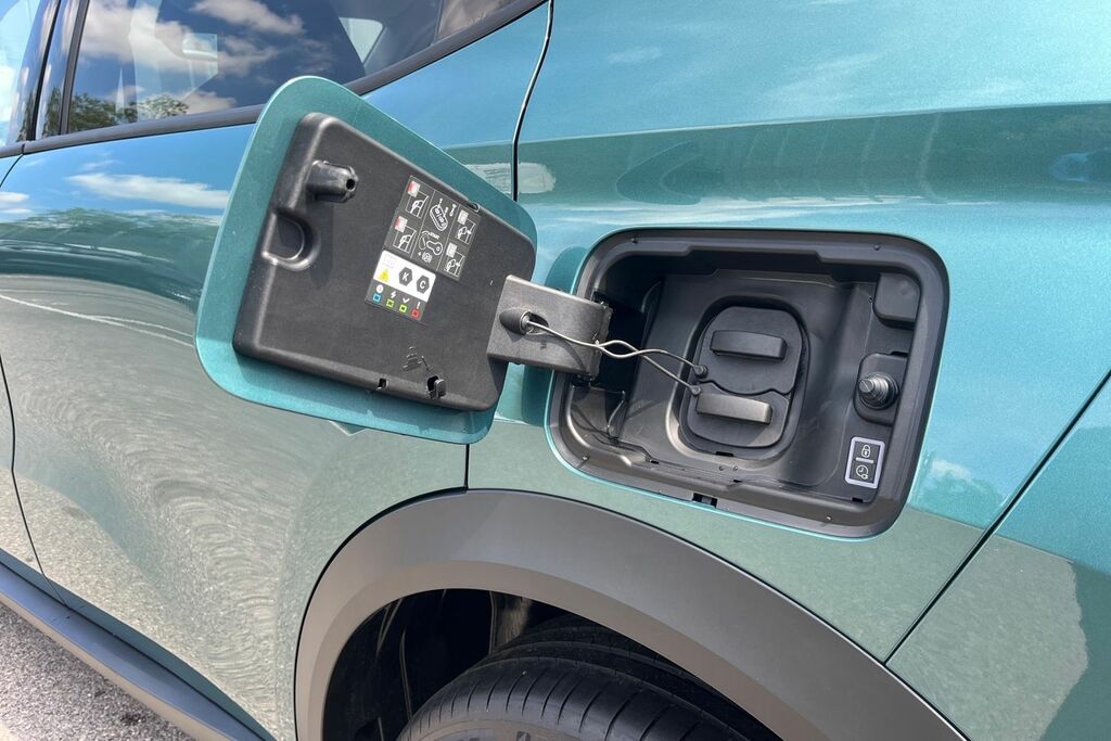 Vauxhall Frontera 83Kw Gs 44Kwh Ultimate Pack Orange #24