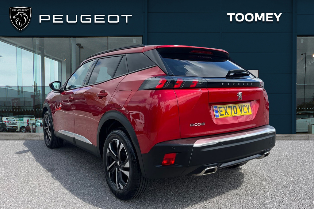 Peugeot 2008 1.2 Puretech Allure Premium Suv Eat Eur Red #3