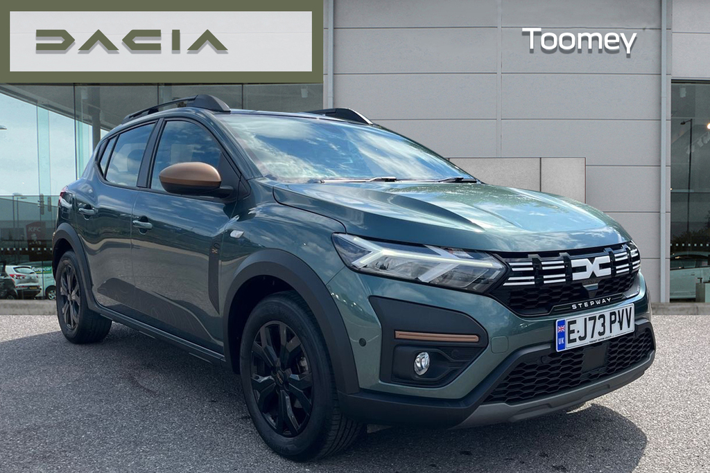 Dacia Sandero Stepway 1.0 Tce Extreme Hatchback Euro 6 Green