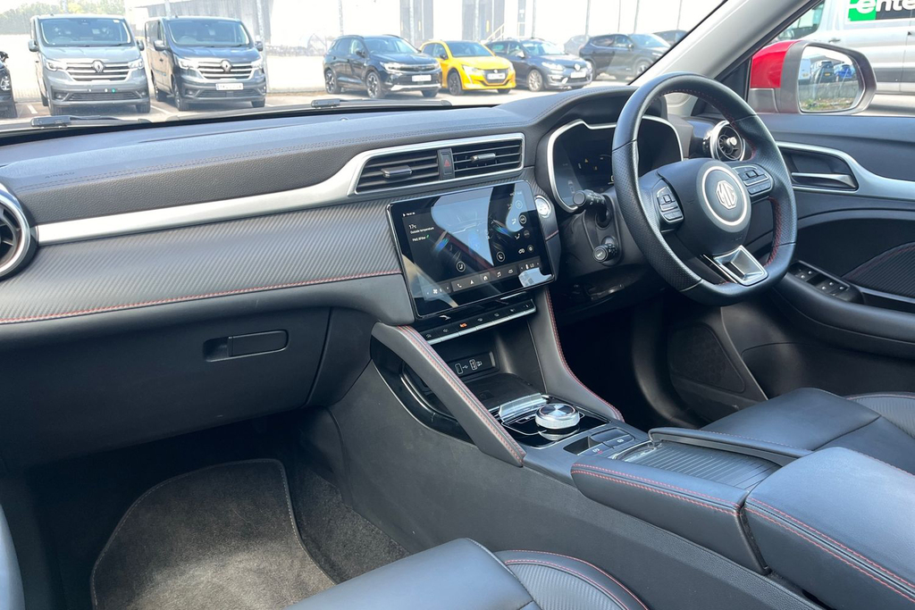MG ZS 51.1Kwh Trophy Suv EF74HJY Red #2