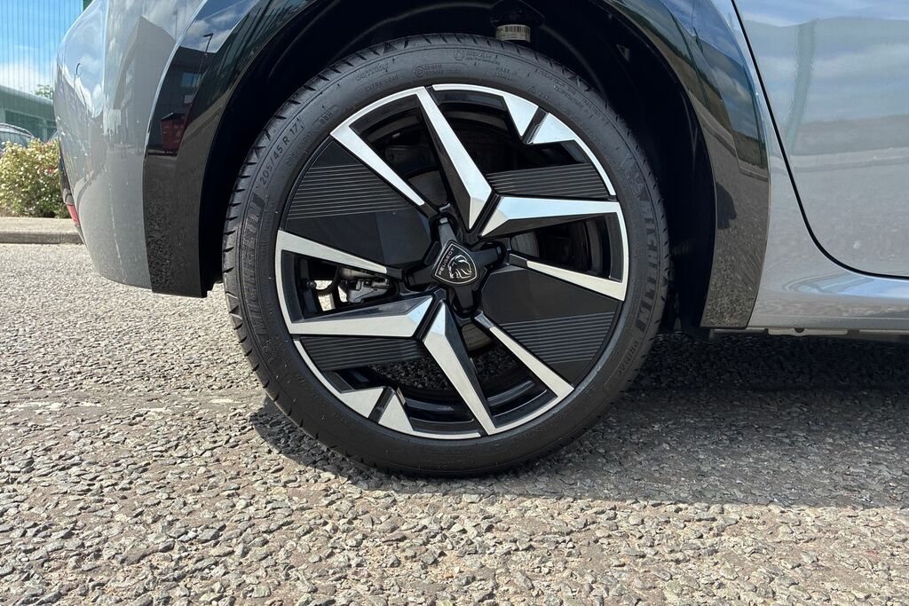 Peugeot e-208 51Kwh Gt Hatchback 7.4Kw Charge Grey #5