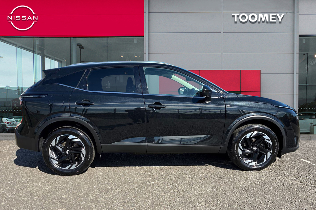 Nissan Qashqai 1.3 Dig T Mhev N Connecta Suv Hybrid Xt DP74OYG Black #4