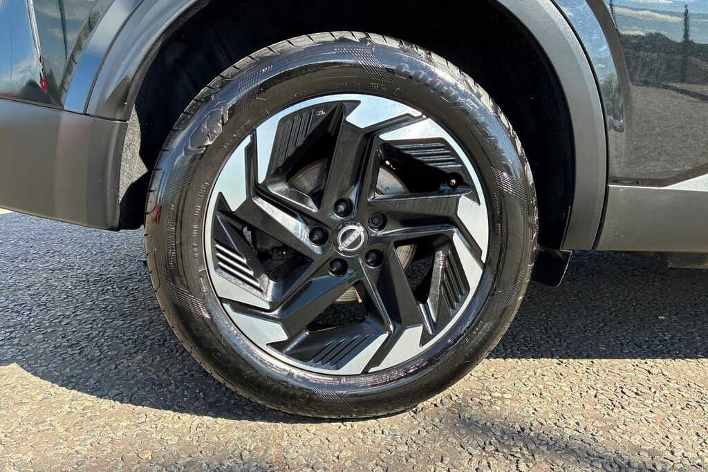 Nissan Qashqai 1.3 Dig T Mhev N Connecta Suv Hybrid Xt DP74OYG Black #5