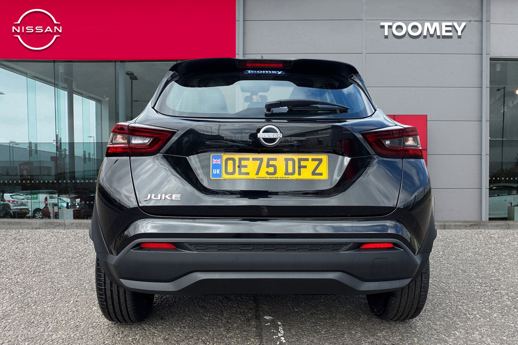 Nissan Juke 1.0 Dig T Acenta Premium Suv Dct E Black #6