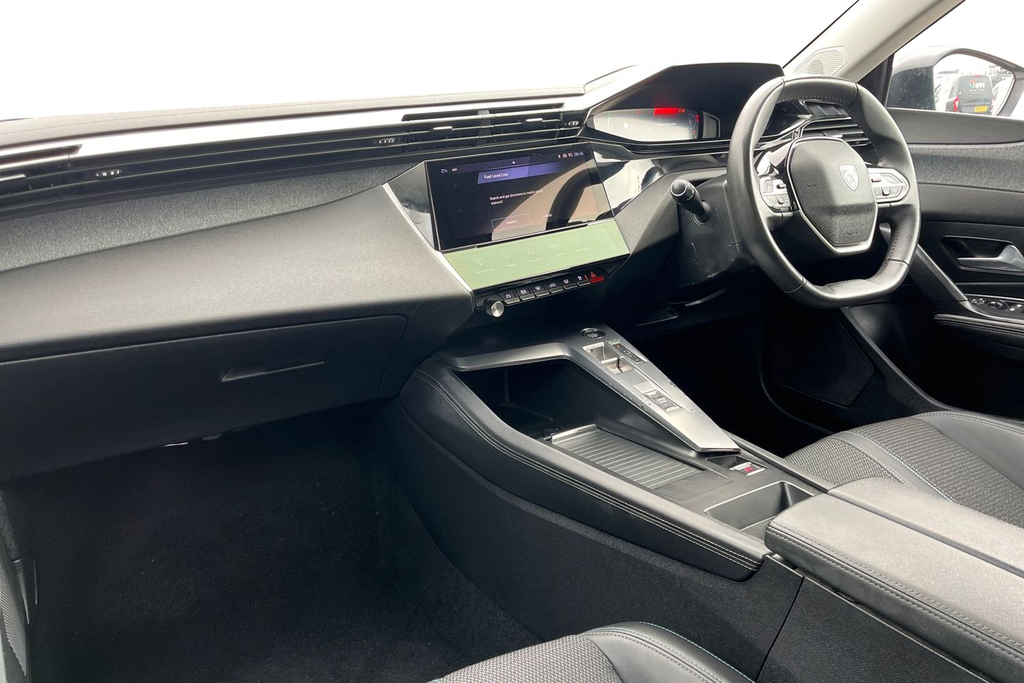 Peugeot 308 1.2 Puretech Allure Premium Hatchback E White #2