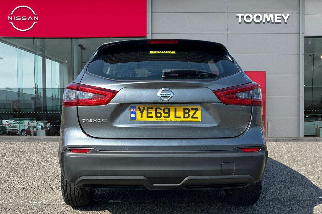Nissan Qashqai 1.3 Dig T Acenta Premium Suv Eur Grey #6