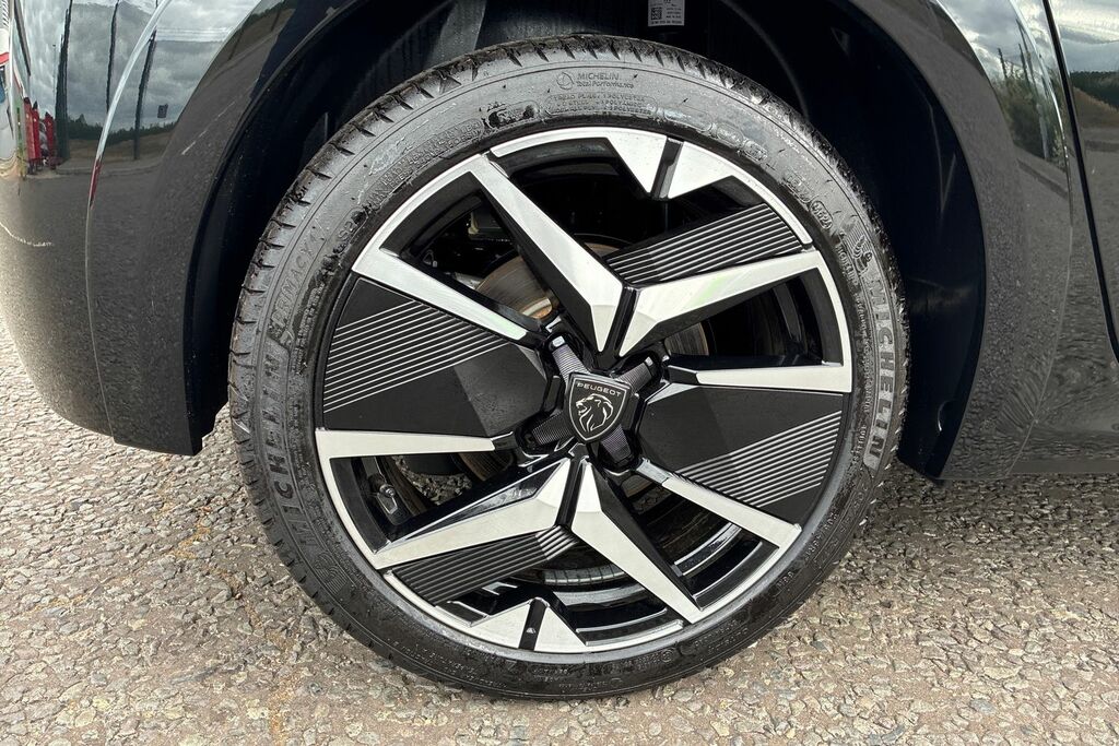 Peugeot e-208 51Kwh Gt Hatchback 7.4Kw Charge Black #5