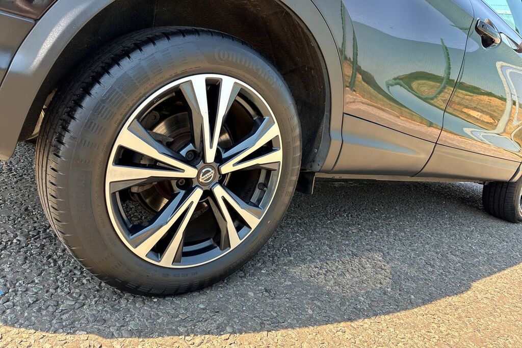 Nissan Qashqai Acenta Premium Blue #13
