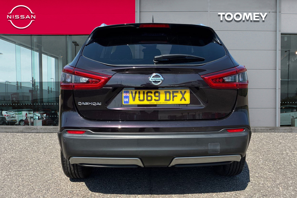 Nissan Qashqai 1.3 Dig T N Connecta Suv Euro 6 Black #6