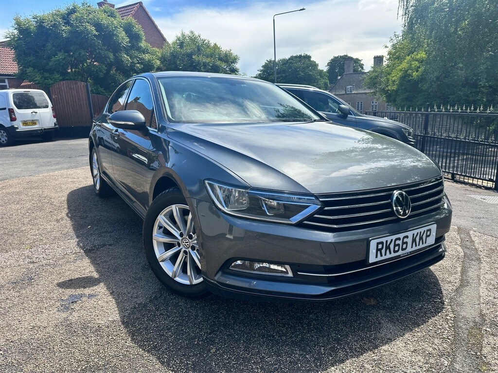 Volkswagen Passat 2.0 Tdi Bluemotion Tech Se Business Euro 6 Ss 4 Grey