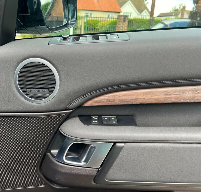 Land Rover Discovery Se Blue #26