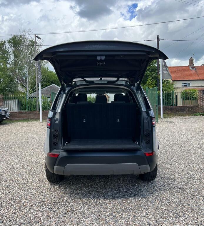 Land Rover Discovery Se Blue #12