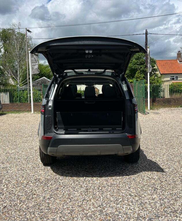 Land Rover Discovery Se Blue #11
